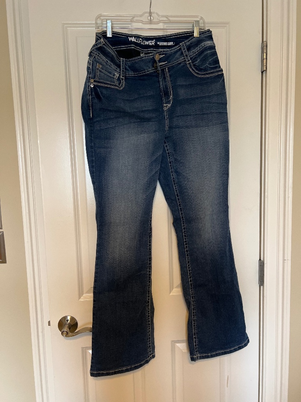 Wallflower luscious curvy jeans size 15